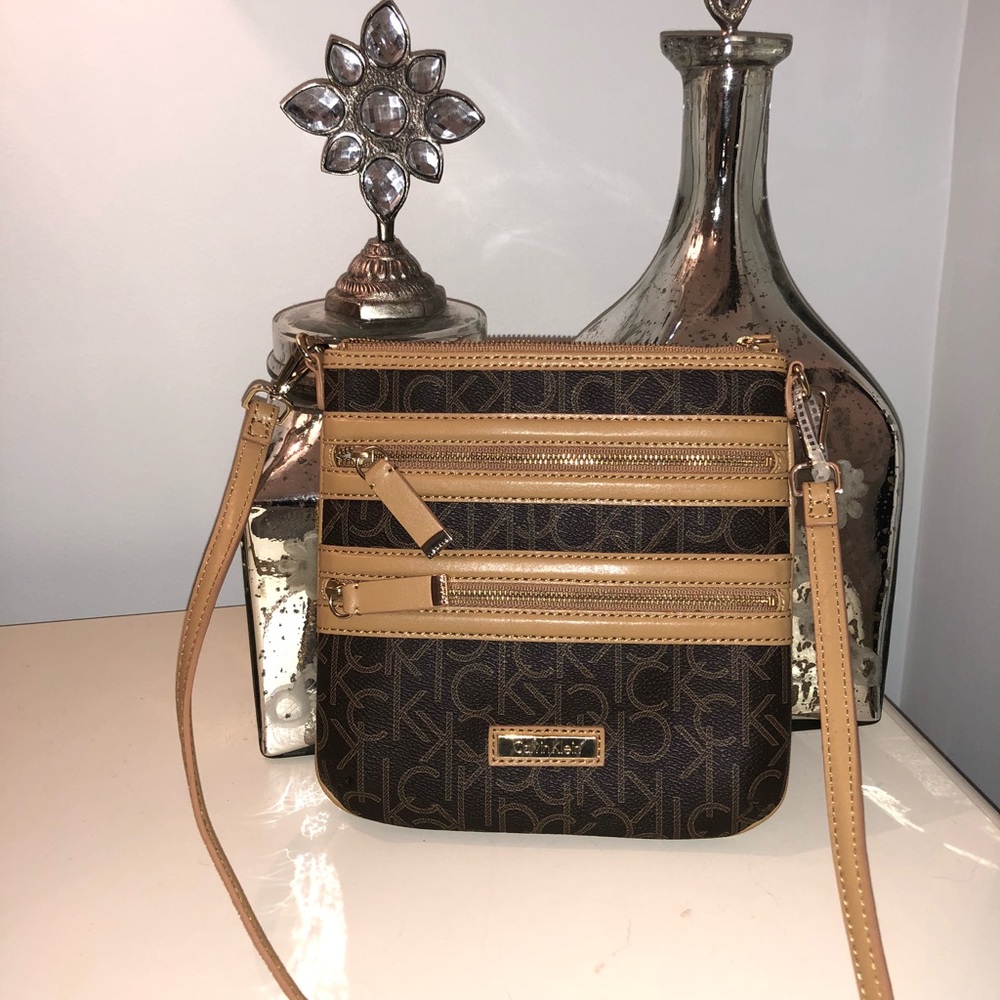 Calvin Klein Crossbody( Authentic and Brand New)